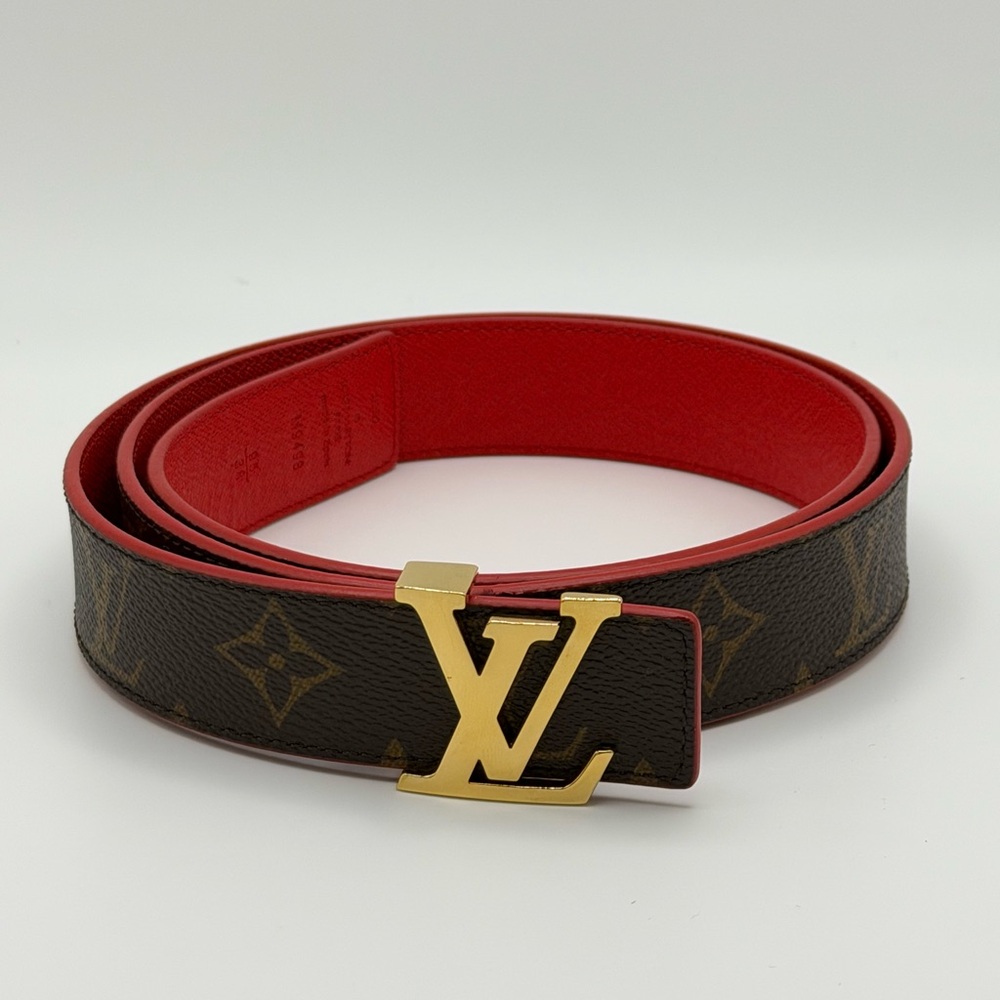 Louis Vuitton LV Initiales 30mm Reversible Belt